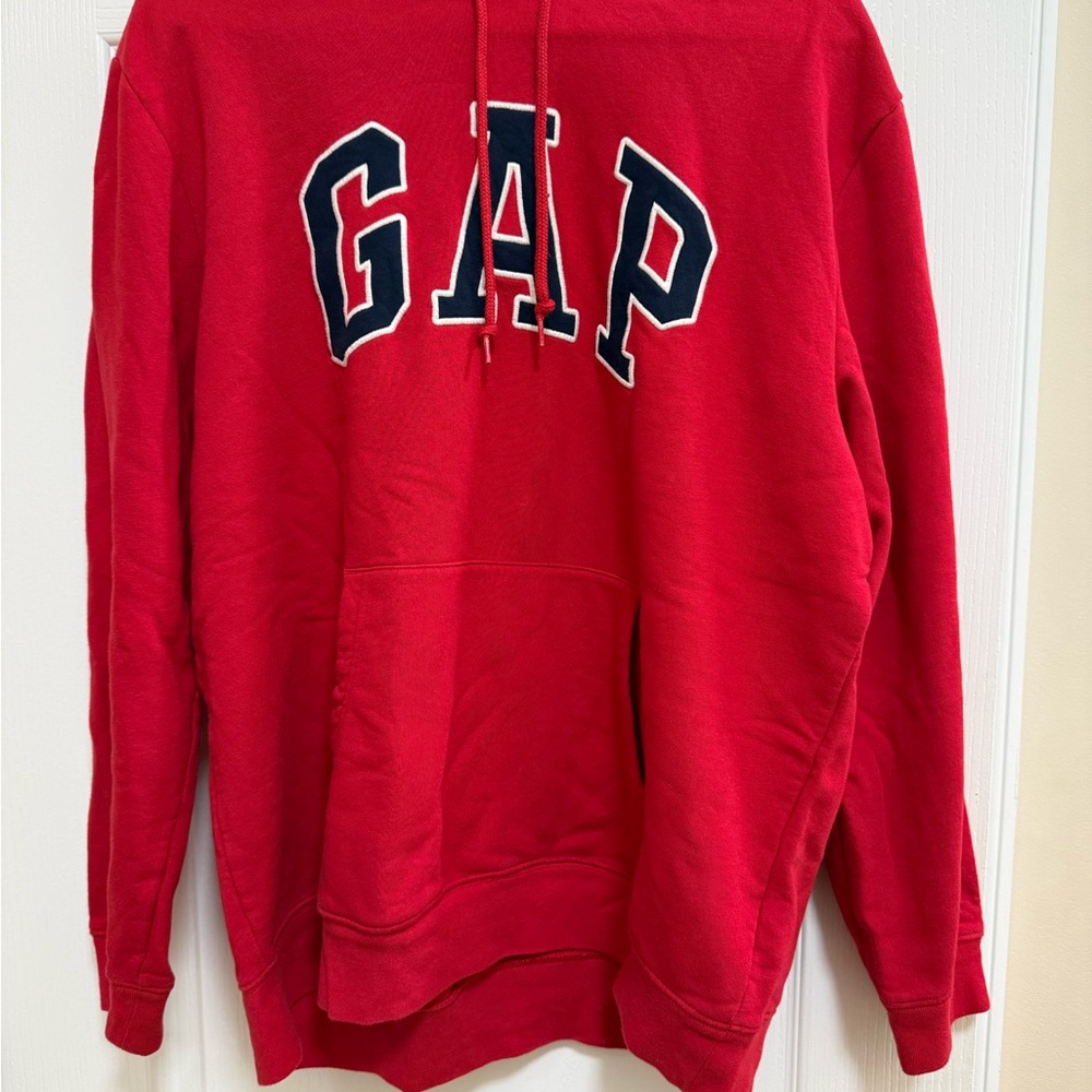 GAP Bold Scarlet Hoodie - Picture 3 of 3